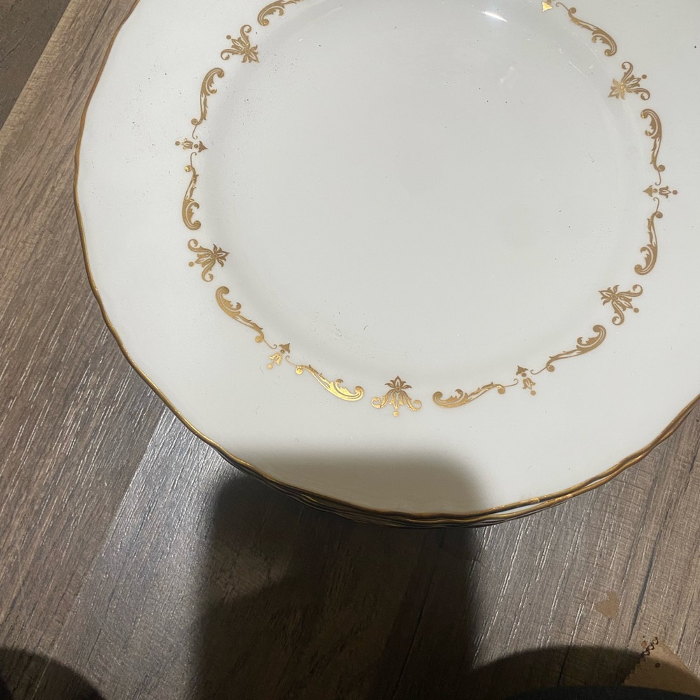 5 gold‎ chanty 8” plates